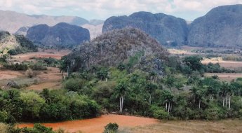 Landpartie auf Kuba mit Bio-Farm und Felsenkunst
